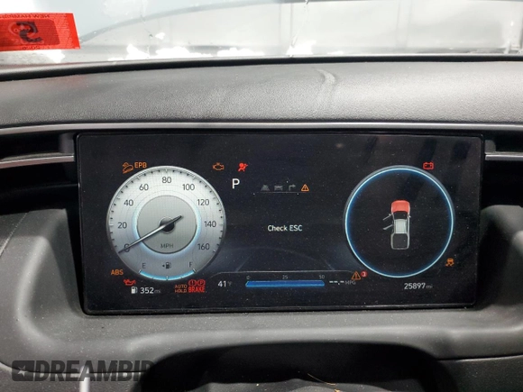 2024 Hyundai Santa Cruz SEL z VIN 5NTJCDAE1RH079788, wystawiony jako Copart lot #43616065 z przebiegiem 25 897 mil mil oraz Szkoda całkowita • Salvage title. Historia ofert i sprzedaży dostępna na DreamBid. Obrazek 9.