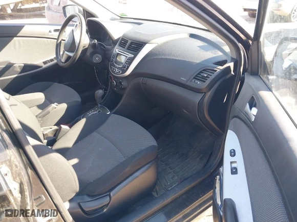 2013 Hyundai Accent GS with VIN KMHCT5AE9DU082462, listed as a IAAI auction lot 41642444 with 160,000 mi miles. Bid and sale history available at carsss.com. Image 5.
