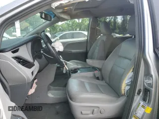 2017 Toyota Sienna XLE Auto Access Seat with VIN 5TDYZ3DCXHS794013, listed as a Copart auction lot 60815065 with 178,562 mi miles and Salvage title. Bid and sale history available at DreamBid. Image 7.