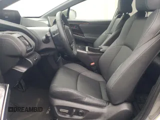 2023 Subaru Solterra Premium с VIN JTMABABA9PA015076, выставлен на аукционе Copart как лот 82706163 с пробегом 5 195 миль миль и . История ставок и продаж доступна на DreamBid. Изображение 7.