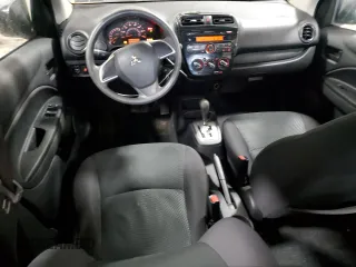 2017 Mitsubishi Mirage ES z VIN ML32F3FJ5HHF11957, wystawiony jako Copart lot #46684135 z przebiegiem 46 936 mil mil oraz Szkody całkowita. Historia ofert i sprzedaży dostępna na DreamBid. Obrazek 8.