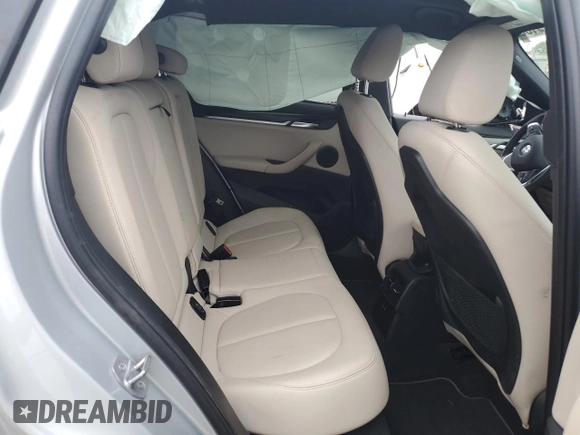 2020 BMW X1 xDrive28i с VIN WBXJG9C03L5P43018, выставлен на аукционе Copart как лот 61079135 с пробегом 45 750 миль миль и Списание • Salvage title. История ставок и продаж доступна на DreamBid. Изображение 11.