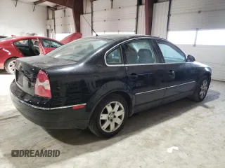 2005 Volkswagen Passat GLS with VIN WVWAD63B05E081309, listed as a Copart auction lot 43903625 with 151,076 mi miles and Salvage title. Bid and sale history available at DreamBid. Image 3.