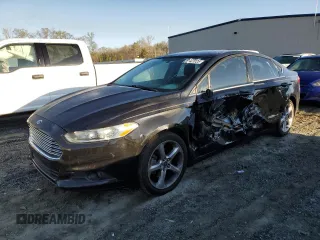 2015 Ford Fusion SE z VIN 3FA6P0H70FR123108, wystawiony jako Copart lot #50421725 z przebiegiem 165 521 mil mil oraz Szkoda całkowita • Salvage title. Historia ofert i sprzedaży dostępna na DreamBid. Obrazek 1.