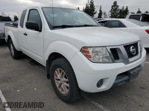 2017 Nissan Frontier SV z VIN 1N6AD0CW7HN767526, wystawiony jako Copart lot #84701984 z przebiegiem 122 196 mil mil oraz Czysty tytuł • Clean title. Historia ofert i sprzedaży dostępna na DreamBid. Obrazek 4.