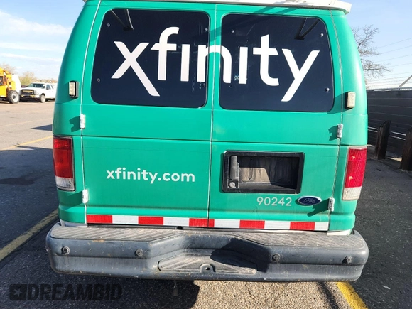 2008 Ford Econoline Cargo Commercial with VIN 1FTNE24L18DB53403, listed as a IAAI auction lot 42246665 with 170,505 mi miles and . Bid and sale history available at DreamBid. Image 1.