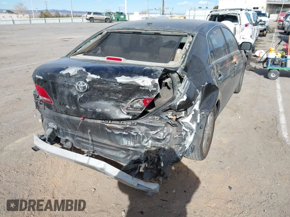 2009 Toyota Avalon XL with VIN 4T1BK36B59U325810, listed as a IAAI auction lot 41337809 with 184,476 mi miles. Bid and sale history available at carsss.com. Image 6.