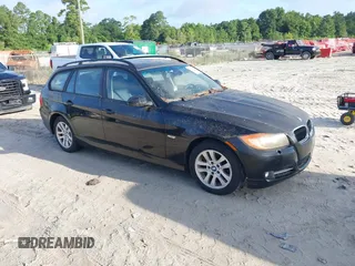 2006 BMW 3 Series 325xi with VIN WBAVT13556KW23134, listed as a IAAI auction lot 42722509 with Not provided miles and . Bid and sale history available at DreamBid. Image 1.