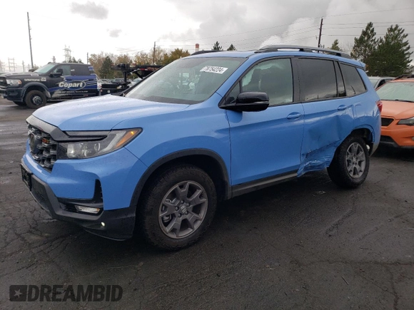 2024 Honda Passport TrailSport with VIN 5FNYF8H65RB013723, listed as a Copart auction lot 78754224 with 4,775 mi miles and Salvage title. Bid and sale history available at DreamBid. Image 1.