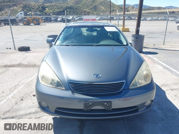 2005 Lexus ES 330 with VIN JTHBA30G055122175, listed as a IAAI auction lot 41847151 with 144,318 mi miles. Bid and sale history available at carsss.com. Image 12.