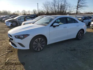 2023 Mercedes-Benz CLA 250 z VIN W1K5J4HB2PN424279, wystawiony jako Copart lot #46477185 z przebiegiem 16 188 mil mil oraz Szkoda całkowita • Salvage title. Historia ofert i sprzedaży dostępna na DreamBid. Obrazek 1.