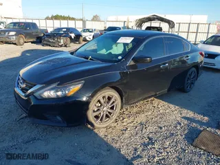 2018 Nissan Altima 2.5 SV with VIN 1N4AL3AP0JC206319, listed as a IAAI auction lot 41296685 with 96,103 mi miles. Bid and sale history available at carsss.com. Image 2.