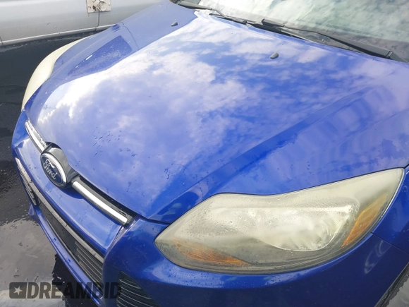 2013 Ford Focus SE with VIN 1FADP3K27DL167849, listed as a IAAI auction lot 42148109 with 127,872 mi miles and . Bid and sale history available at carsss.com. Image 6.