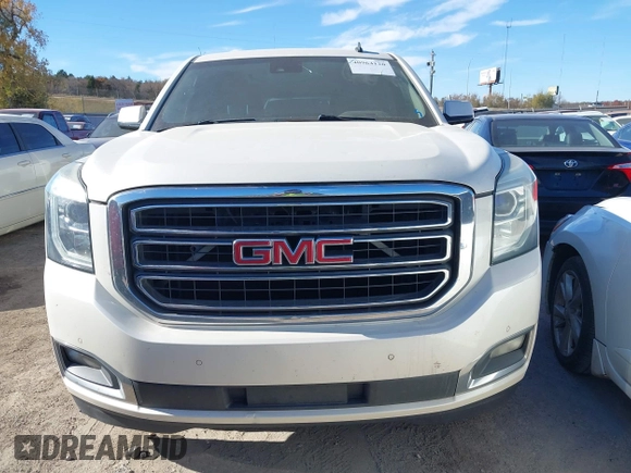 2015 GMC Yukon XL SLT with VIN 1GKS2HKC0FR179223, listed as a IAAI auction lot 40964120 with 184,592 mi miles. Bid and sale history available at carsss.com. Image 12.