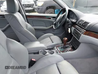 2002 BMW 3 Series 330i with VIN WBAEV53402KM15066, listed as a IAAI auction lot 42053080 with Not Provided miles and . Bid and sale history available at carsss.com. Image 5.