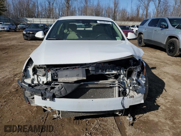 2011 Buick Regal CXL RL1 with VIN 2G4GN5EC8B9184947, listed as a Copart auction lot 48390325 with 147,971 mi miles and Clean title. Bid and sale history available at DreamBid. Image 5.