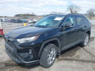 2024 Toyota RAV4 XLE Premium with VIN 2T3A1RFV8RC458744, listed as a IAAI auction lot 42031214 with 6,333 mi miles and . Bid and sale history available at DreamBid. Image 17.