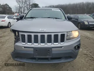 2016 Jeep Compass Sport with VIN 1C4NJDBB6GD557524, listed as a Copart auction lot 44436375 with 166,281 mi miles and Salvage Title. Bid and sale history available at carsss.com. Image 5.