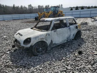 2008 MINI Hardtop S with VIN WMWMF73538TT93340, listed as a Copart auction lot 51499835 with Not Provided miles and Salvage Title. Bid and sale history available at DreamBid. Image 1.