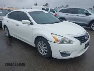 2015 Nissan Altima S z VIN 1N4AL3AP7FN350154, wystawiony jako IAAI lot #41511940 z przebiegiem 141 717 mil mil oraz . Historia ofert i sprzedaży dostępna na DreamBid. Obrazek 1.