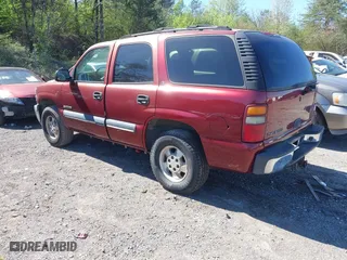 2002 Chevrolet Tahoe LT with VIN 1GNEC13Z22R284959, listed as a IAAI auction lot 41803861 with 278,795 mi miles. Bid and sale history available at carsss.com. Image 3.