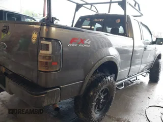 2004 Ford F-150 XLT with VIN 1FTPX14554NA04625, listed as a IAAI auction lot 42077134 with 338,871 mi miles and . Bid and sale history available at DreamBid. Image 4.