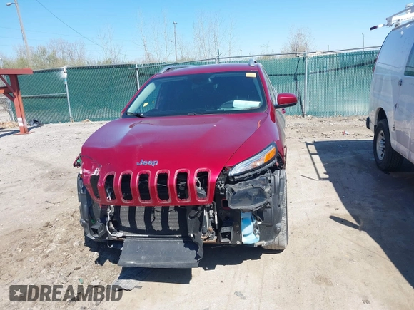 2016 Jeep Cherokee Latitude with VIN 1C4PJMCB6GW111885, listed as a IAAI auction lot 42030320 with 169,148 mi miles and . Bid and sale history available at carsss.com. Image 13.