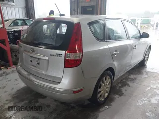 2009 Hyundai Elantra Touring с VIN KMHDC86E59U041672, выставлен на аукционе IAAI как лот 42360756 с пробегом 201 551 миль миль и . История ставок и продаж доступна на DreamBid. Изображение 4.