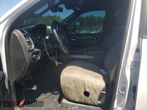 2019 Ram 2500 Lone Star with VIN 3C6UR5DL2KG607614, listed as a Copart auction lot 57792065 with 100,838 mi miles and Salvage title. Bid and sale history available at DreamBid. Image 7.