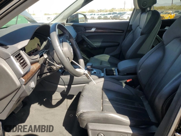 2018 Audi Q5 Premium Plus with VIN WA1BNAFY7J2209393, listed as a Copart auction lot 62452055 with 33,944 mi miles and Salvage title. Bid and sale history available at DreamBid. Image 7.