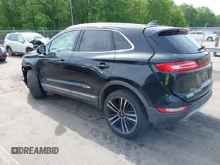2017 Lincoln MKC Reserve with VIN 5LMTJ3DH9HUL21768, listed as a IAAI auction lot 42081970 with 84,798 mi miles and . Bid and sale history available at DreamBid. Image 3.