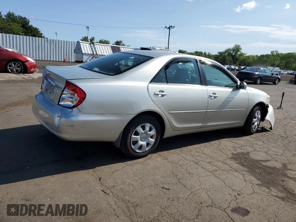 2004 Toyota Camry LE z VIN JTDBE32K640270298, wystawiony jako Copart lot #58800955 z przebiegiem 79 064 mil mil oraz Szkoda całkowita • Salvage title. Historia ofert i sprzedaży dostępna na DreamBid. Obrazek 3.