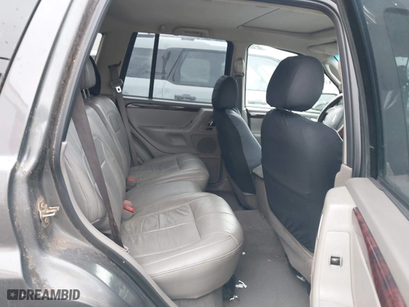 2004 Jeep Grand Cherokee Limited with VIN 1J4GW58N34C399673, listed as a IAAI auction lot 41976505 with 194,005 mi miles. Bid and sale history available at carsss.com. Image 8.