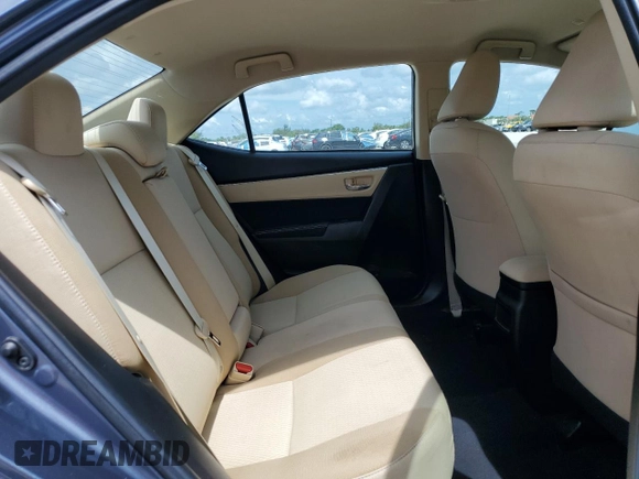 2019 Toyota Corolla L z VIN 5YFBURHE3KP940044, wystawiony jako Copart lot #58835385 z przebiegiem 54 375 mil mil oraz Szkoda całkowita • Salvage title. Historia ofert i sprzedaży dostępna na DreamBid. Obrazek 10.