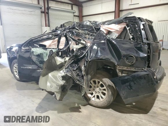 2019 GMC Yukon SLT with VIN 1GKS1BKC9KR361481, listed as a Copart auction lot 45811615 with 0 mi miles and Salvage Title. Bid and sale history available at carsss.com. Image 2.