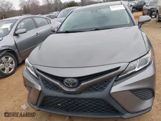 2018 Toyota Camry LE with VIN 4T1B11HK3JU630411, listed as a IAAI auction lot 41423338 with 134,959 mi miles. Bid and sale history available at carsss.com. Image 13.