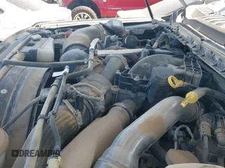 2019 Ford F-250 XL z VIN 1FT7W2BT8KEF78837, wystawiony jako IAAI lot #43290706 z przebiegiem Nie podano mil oraz . Historia ofert i sprzedaży dostępna na DreamBid. Obrazek 18.