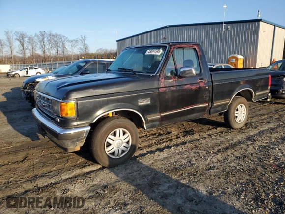 1990 Ford F-150 "S" with VIN 1FTDF15YXLNB40987, listed as a Copart auction lot 43691595 with 33,397 mi miles and Salvage Title. Bid and sale history available at carsss.com. Image 1.