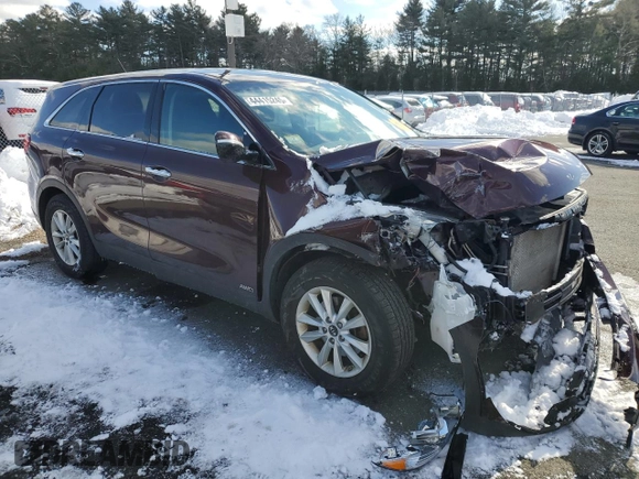 2019 Kia Sorento LX with VIN 5XYPGDA34KG545884, listed as a Copart auction lot 44415245 with 200,866 mi miles and Salvage Title. Bid and sale history available at carsss.com. Image 4.