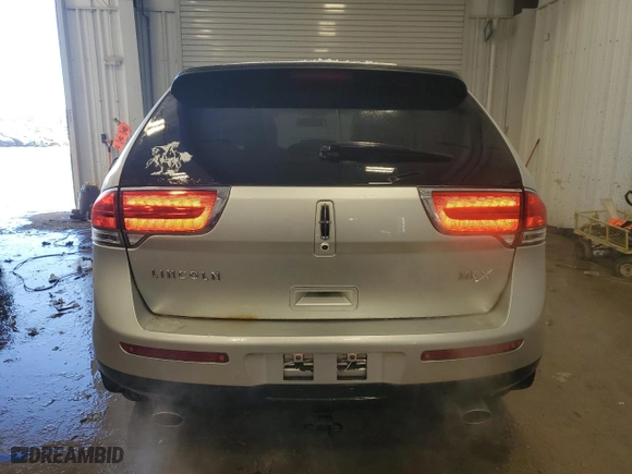 2014 Lincoln MKX with VIN 2LMDJ8JK1EBL11102, listed as a Copart auction lot 41487985 with 95,954 mi miles and Clean Title. Bid and sale history available at carsss.com. Image 6.