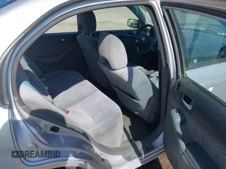 2003 Honda Civic LX with VIN 1HGES16533L014777, listed as a IAAI auction lot 42023277 with 204,094 mi miles and . Bid and sale history available at carsss.com. Image 8.