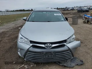 2017 Toyota Camry XLE with VIN 4T1BF1FK1HU637968, listed as a Copart auction lot 46239355 with 68,040 mi miles and Salvage Title. Bid and sale history available at carsss.com. Image 5.