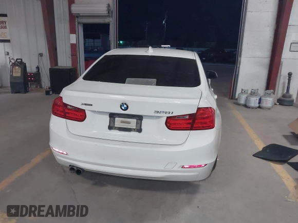 2014 BMW 3 Series 328i xDrive with VIN WBA3B5G53ENS08113, listed as a IAAI auction lot 41168947 with Not Provided miles and . Bid and sale history available at DreamBid. Image 15.