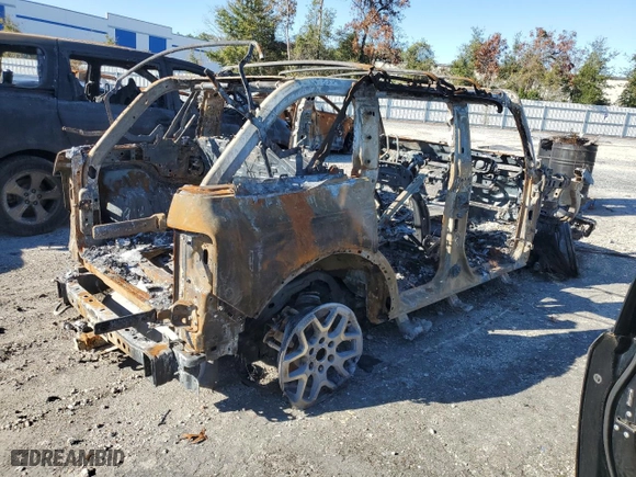 2022 Ford Bronco with VIN 1FMEE5BP4NLB41928, listed as a Copart auction lot 87220564 with 0 mi miles and Non Repairable. Bid and sale history available at carsss.com. Image 3.