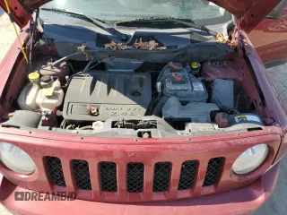 2015 Jeep Patriot Latitude with VIN 1C4NJPFB8FD264556, listed as a Copart auction lot 48775935 with 147,432 mi miles and Salvage Title. Bid and sale history available at DreamBid. Image 11.