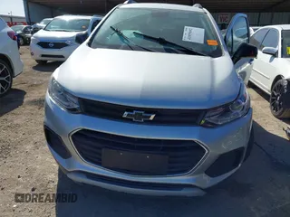 2019 Chevrolet Trax LT with VIN 3GNCJLSBXKL205025, listed as a IAAI auction lot 41855692 with 79,609 mi miles and . Bid and sale history available at carsss.com. Image 13.