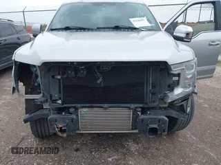 2019 Ford F-150 XL z VIN 1FTEW1C48KFA96615, wystawiony jako IAAI lot #42296907 z przebiegiem 96 074 mil mil oraz . Historia ofert i sprzedaży dostępna na DreamBid. Obrazek 6.