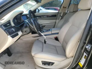 2009 BMW 7 Series 750i with VIN WBAKA83539CY33392, listed as a Copart auction lot 69851964 with 154,888 mi miles and Salvage Title. Bid and sale history available at DreamBid. Image 7.