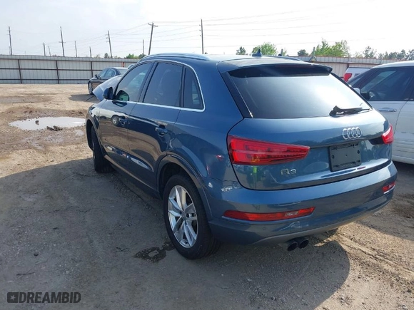 2016 Audi Q3 Premium Plus with VIN WA1BFCFS8GR010311, listed as a IAAI auction lot 41927789 with 91,400 mi miles. Bid and sale history available at carsss.com. Image 3.