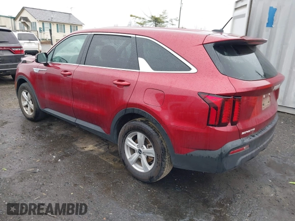 2023 Kia Sorento LX with VIN 5XYRG4LC5PG241489, listed as a IAAI auction lot 41167274 with 10,662 mi miles and . Bid and sale history available at carsss.com. Image 3.